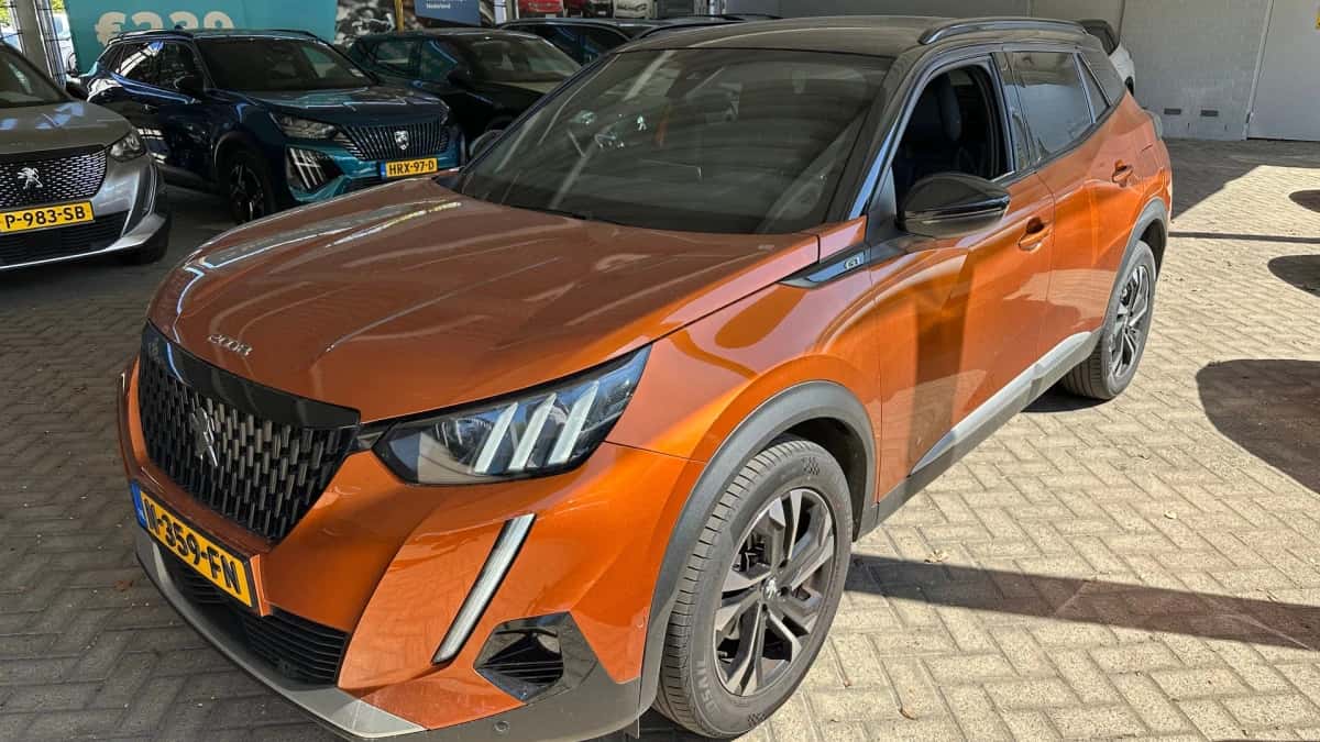 Peugeot 2008 (2021) — foto 1