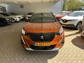 Peugeot 2008 (2021) thumbnail 2