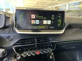 Peugeot 2008 (2021) thumbnail 8
