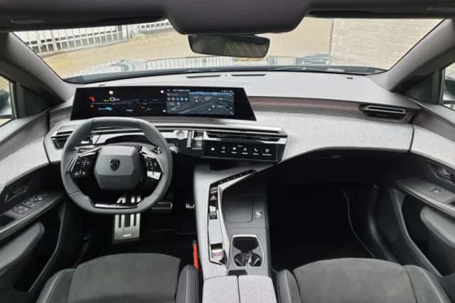 Peugeot E-5008 (2025) thumbnail 17