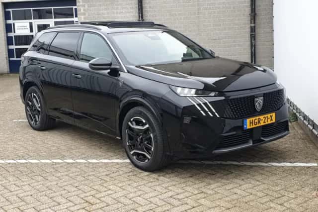 Peugeot E-5008 (2025) thumbnail 7