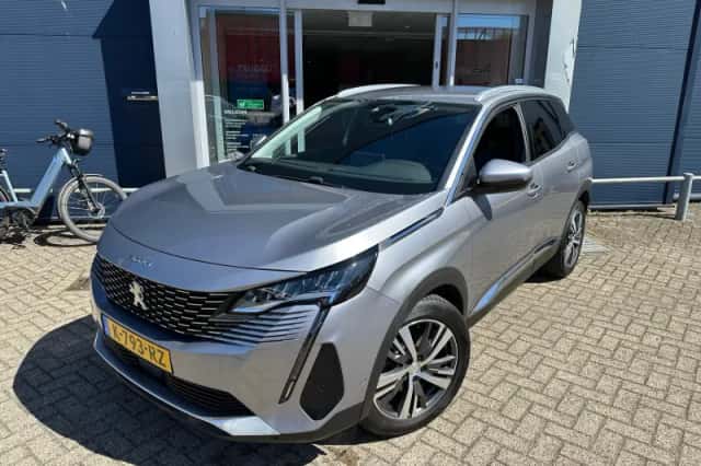 Peugeot 3008 (2021) thumbnail 1