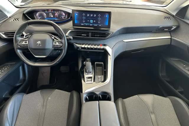 Peugeot 3008 (2021) thumbnail 14