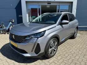 Peugeot 3008 (2021) thumbnail 3
