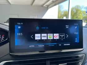 Peugeot 3008 (2021) thumbnail 24