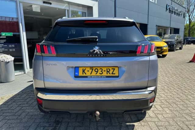 Peugeot 3008 (2021) thumbnail 7
