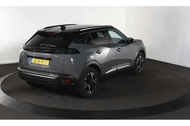 Peugeot e-2008 (2024) thumbnail 2