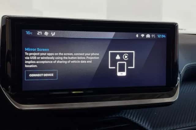 Peugeot e-2008 (2024) thumbnail 11