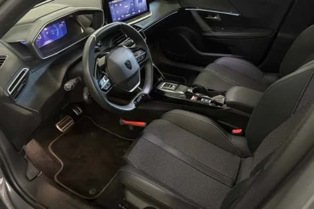 Peugeot e-2008 (2024) thumbnail 4