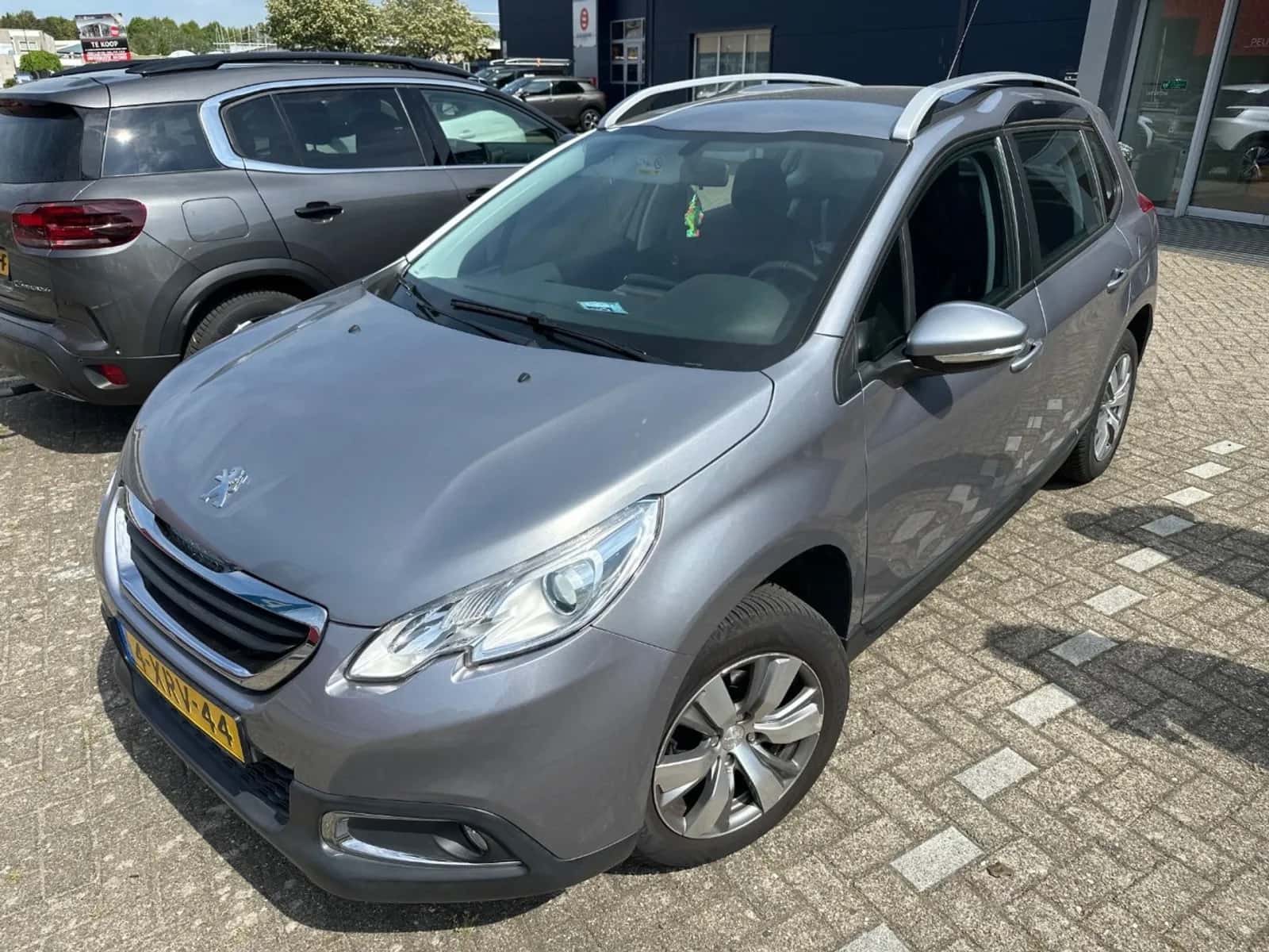 Peugeot 2008 (2014) — foto 1