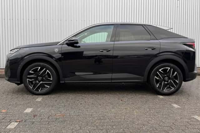 Peugeot 3008 (2025) thumbnail 2