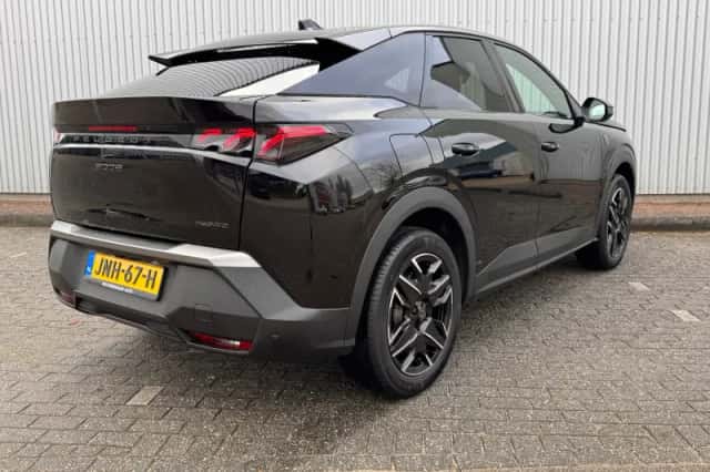 Peugeot 3008 (2025) thumbnail 5