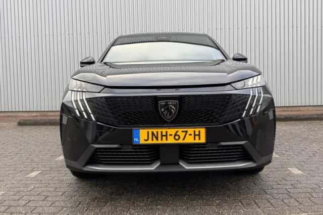 Peugeot 3008 (2025) thumbnail 8