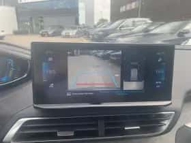 Peugeot 3008 (2021) thumbnail 11