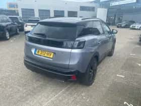 Peugeot 3008 (2021) thumbnail 4