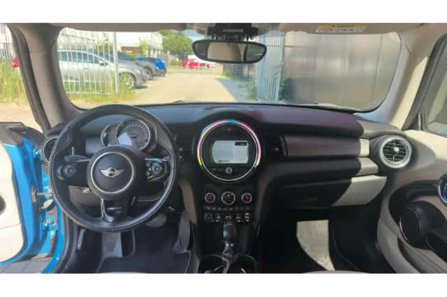 MINI 15 Cooper Chili Serious Business (2019) thumbnail 2