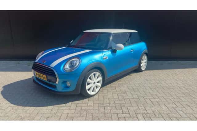 MINI 15 Cooper Chili Serious Business (2019) thumbnail 4