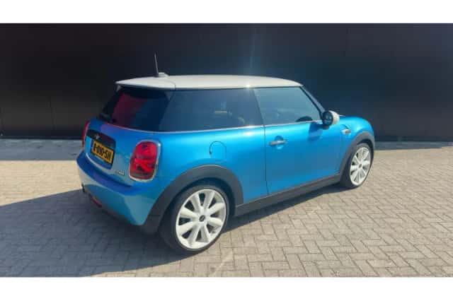 MINI 15 Cooper Chili Serious Business (2019) thumbnail 6