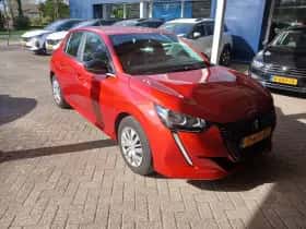 Peugeot 208 (2022) thumbnail 2