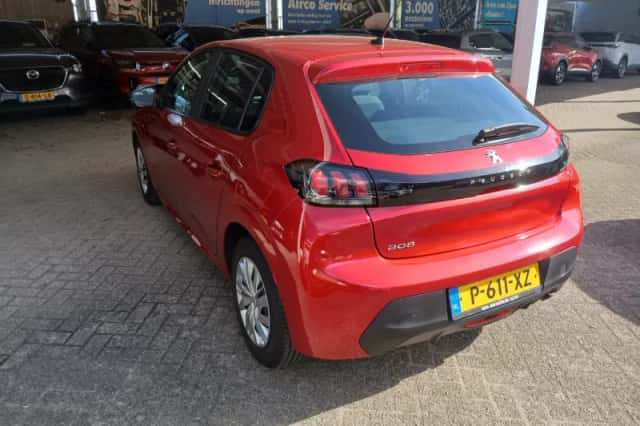 Peugeot 208 (2022) thumbnail 4