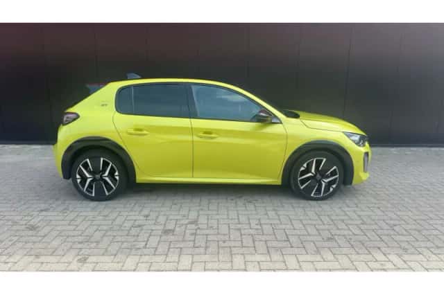 Peugeot 208 (2024) thumbnail 14