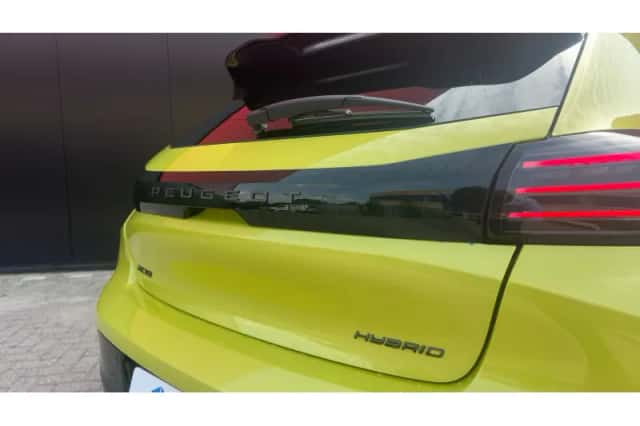 Peugeot 208 (2024) thumbnail 17
