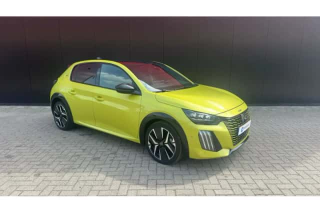 Peugeot 208 (2024) thumbnail 3