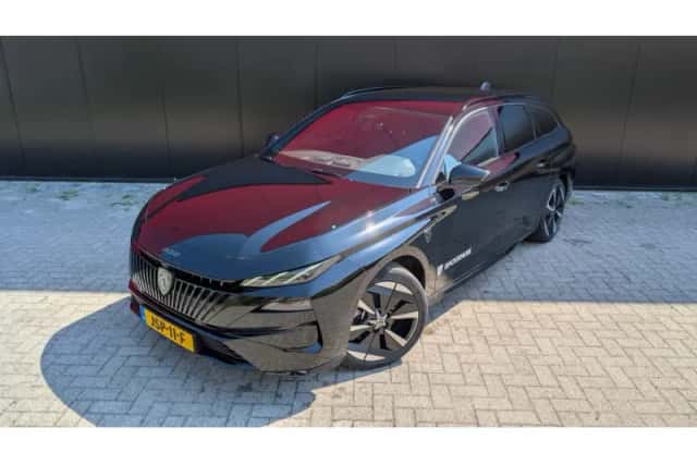 Peugeot e-308 (2025) thumbnail 1