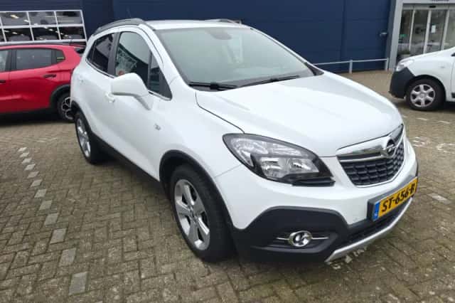 Opel Mokka (2015) thumbnail 2