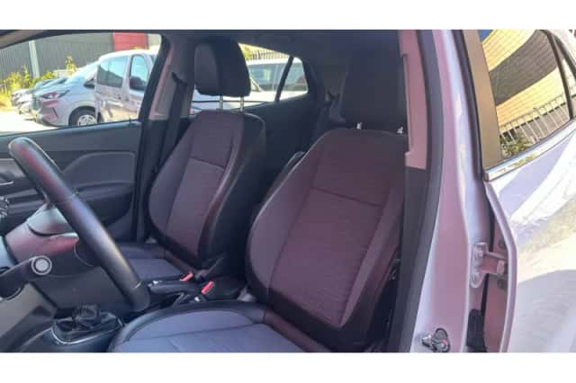 Opel Mokka (2015) thumbnail 3