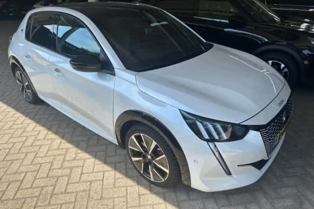 Peugeot e-208 (2020) thumbnail 1
