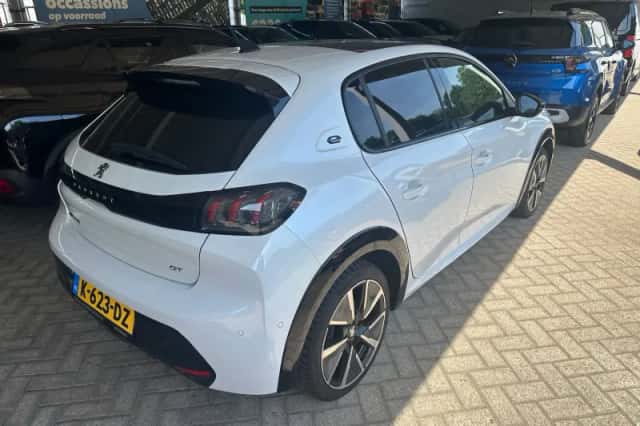 Peugeot e-208 (2020) thumbnail 3