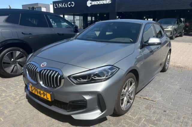 BMW 1-Serie (2023) thumbnail 1
