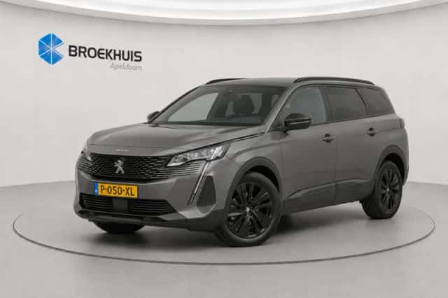 Peugeot 5008 (2022) thumbnail 1