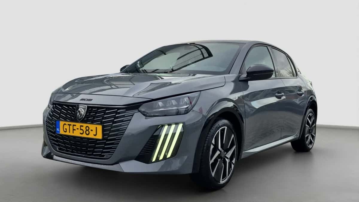 Peugeot 208 (2024) — foto 1
