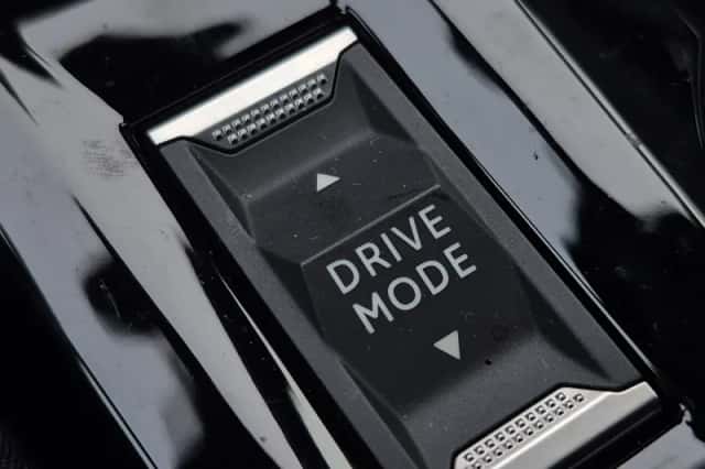 Peugeot 208 (2024) thumbnail 27