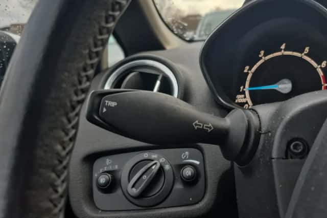 Ford Fiesta (2016) thumbnail 12