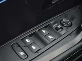 Peugeot 208 (2024) thumbnail 31