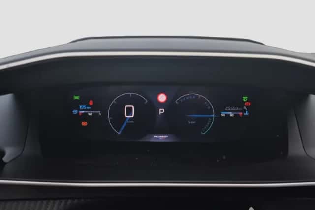 Peugeot 208 (2024) thumbnail 10