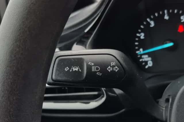 Ford Fiesta (2020) thumbnail 16