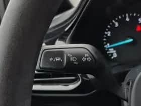 Ford Fiesta (2020) thumbnail 16