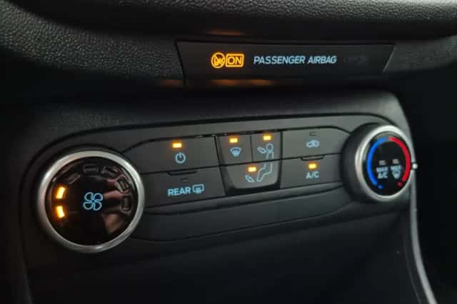Ford Fiesta (2020) thumbnail 21
