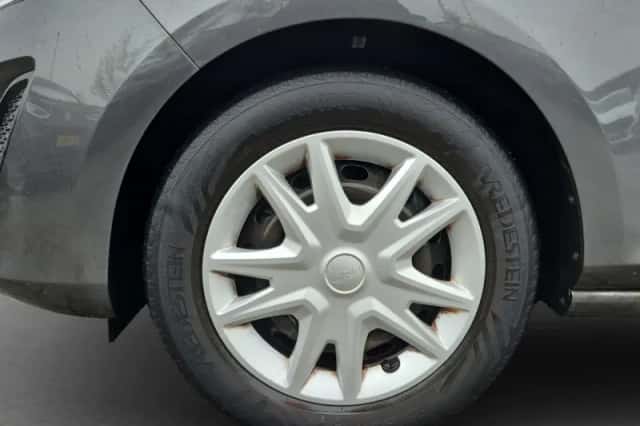 Ford Fiesta (2020) thumbnail 9