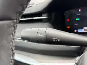 Jeep Compass (2023) thumbnail 14