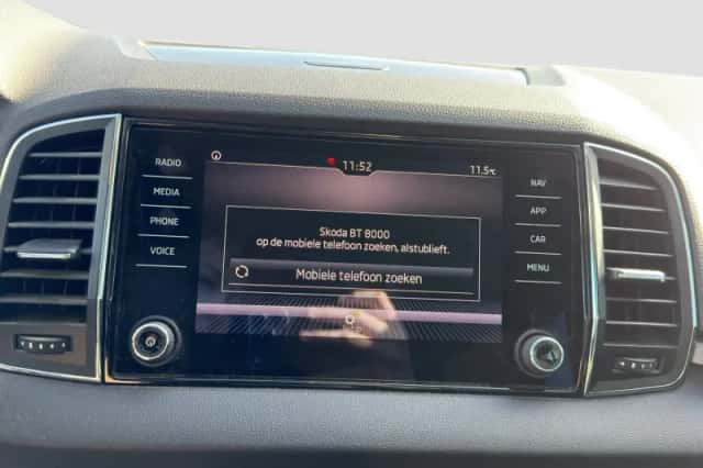 Škoda Karoq (2019) thumbnail 11
