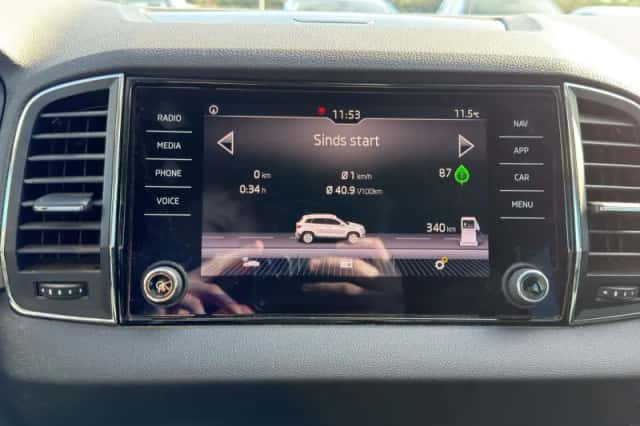Škoda Karoq (2019) thumbnail 16