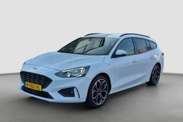 Ford Focus (2022) thumbnail 1