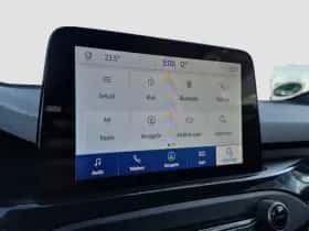 Ford Focus (2022) thumbnail 21
