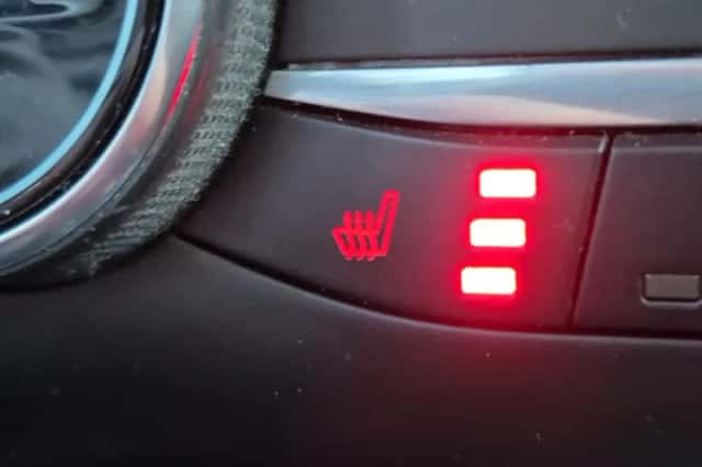 Ford Focus (2022) thumbnail 23
