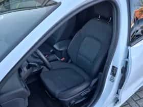 Ford Focus (2022) thumbnail 31